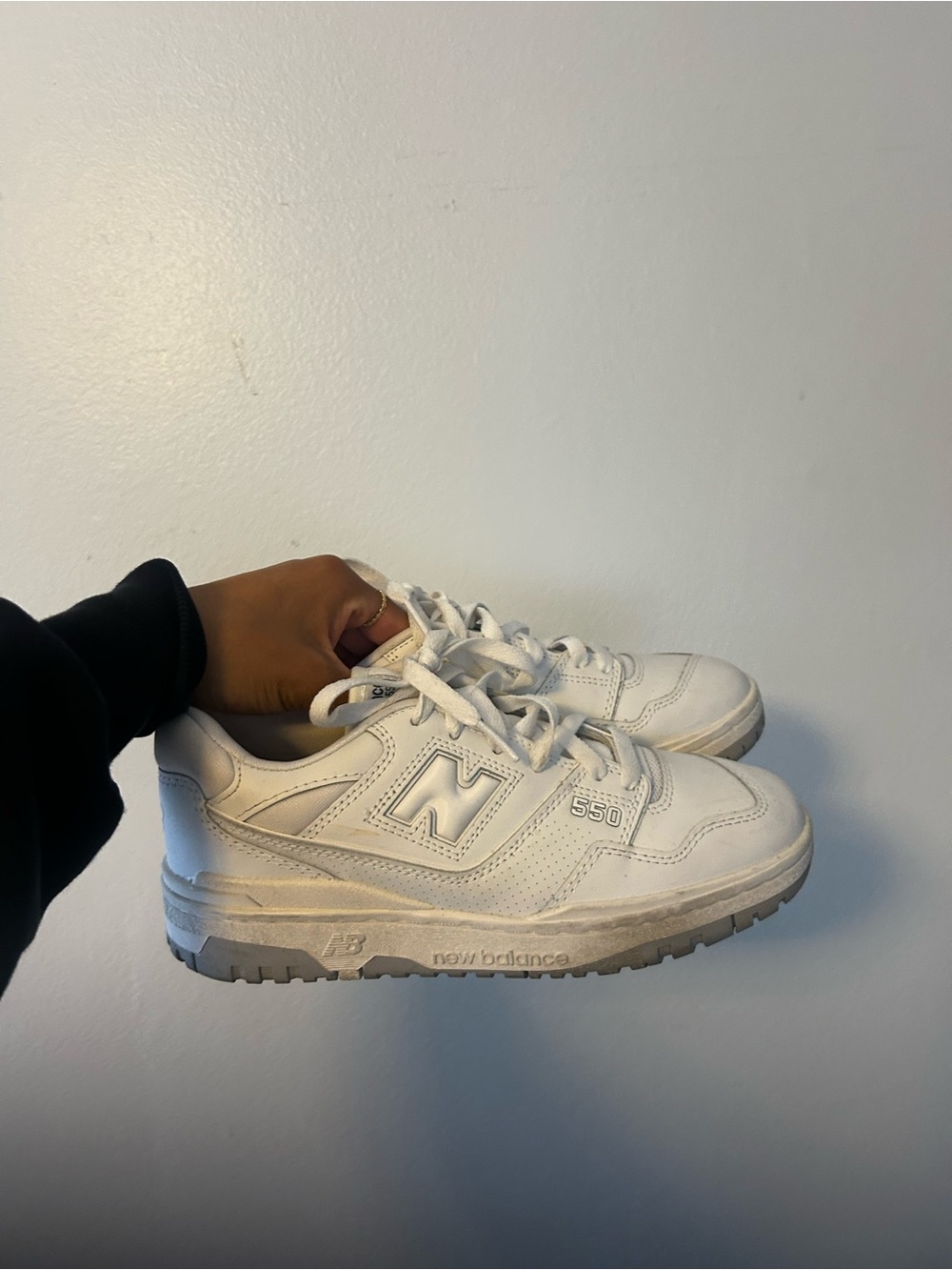 New Balance 550 White Leather Sneakers with Subtle Gray Sole, Men’s size 6
